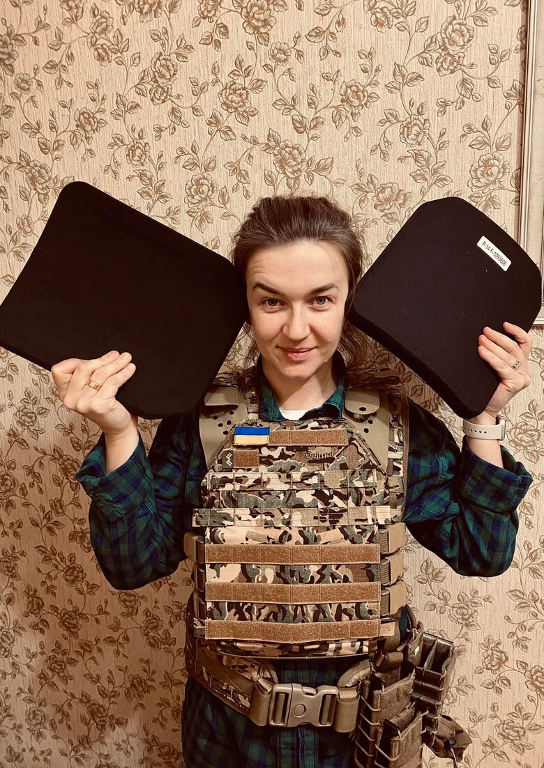 Голова Жіночого ветеранського руху Андріана Сусак: Я долікуюся, повернуся на війну і таки зіб’ю зі Стінгера російський літак 05 Голова Жіночого ветеранського руху Андріана Сусак: Я долікуюся, повернуся на війну і таки зіб’ю зі Стінгера російський літак 05