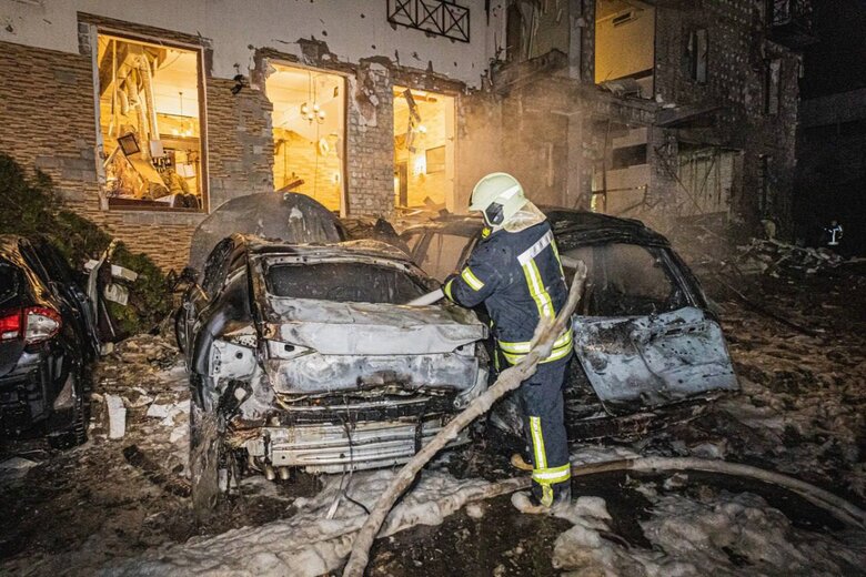 Number of victims in Kharkiv increased to 12, hotel was damaged. Enemy dropped aerial bombs on village in Kharkiv region, woman was killed 02