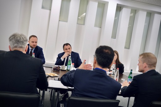 Сольський із німецьким колегою Оздеміром обговорили роботу українського морського коридору та транзит українського зерна 01
