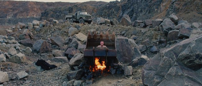 В Атлантиді я показую перемогу людини над ПТСР, над розрухою та смертю, перемогу України над Росією, - режисер Валентин Васянович 10 В Атлантиді я показую перемогу людини над ПТСР, над розрухою та смертю, перемогу України над Росією, - режисер Валентин Васянович 10