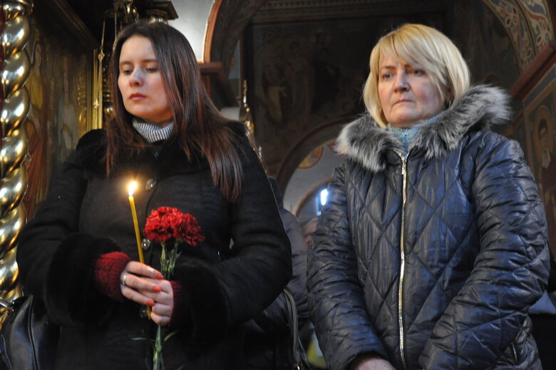 Пам’ятаємо!: у Києві вшанували подвиг Героїв Небесної Сотні 06