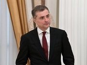 "Інформаційне звільнення" Суркова. Кому це вигідно?!