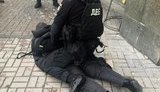Представлявся двоюрідним братом очільника МВС: Затримано чоловіка, який за $60 тис. намагався продати посаду в міністерстві. ФОТОрепортаж