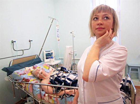 медсестры фоткались на фоне больных