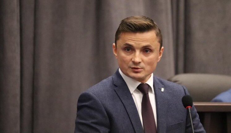 Head of Ternopil Regional Council, Holovko, and two of his lieutenants were detained on suspicion of receiving bribe of UAH 1.8 million - NACB (updated). PHOTOS