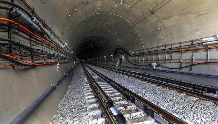 Новый Бескидский туннель окупится в 2042 году, – "Укрзализныця"