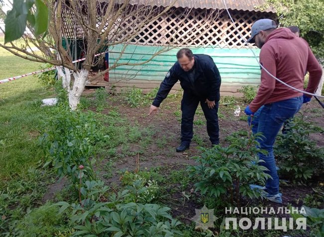Невідомий вночі розстріляв подружжя на Житомирщині, - поліція 04 Невідомий вночі розстріляв подружжя на Житомирщині, - поліція 04