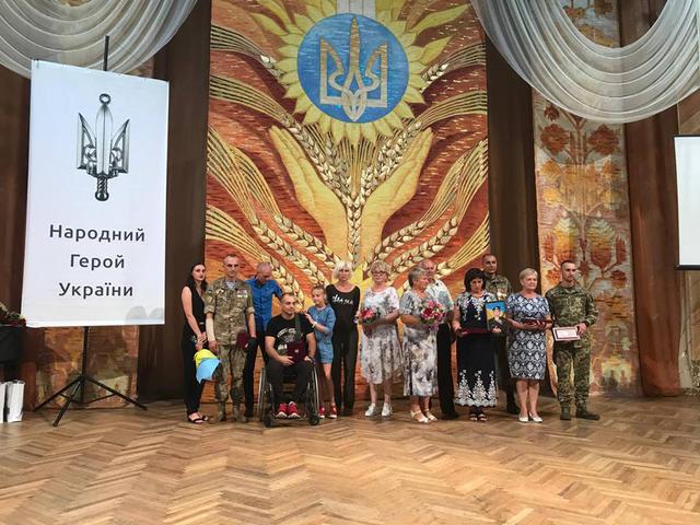 У Вінниці нагородили 12 Народних Героїв України 29 У Вінниці нагородили 12 Народних Героїв України 29