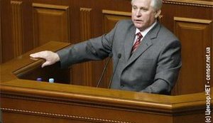 Медведько оставили кресло генпрокурора