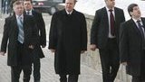 Янукович брал в Давос целый отряд охранников