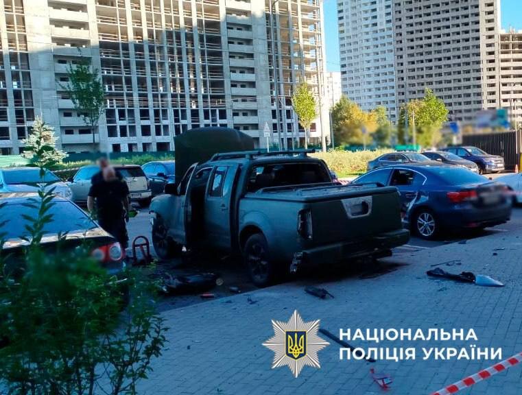 Consequences of the explosion in the Podilskyi district of Kyiv