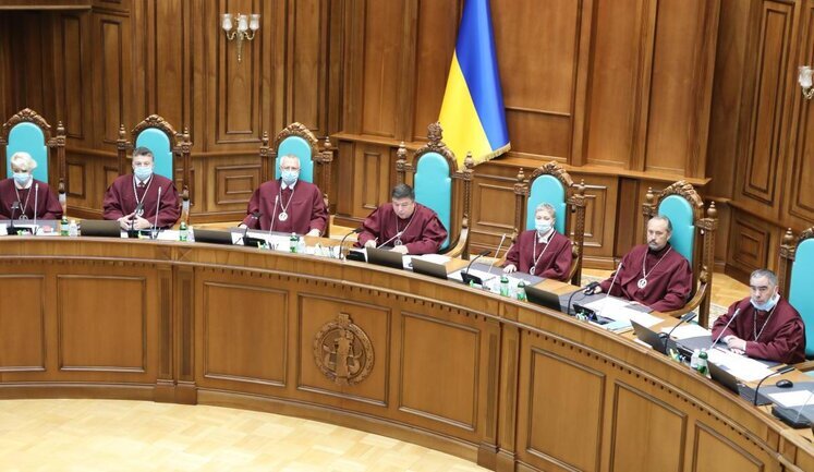 У разі розгону КС новий склад можна буде сформувати до середини наступного року, - представниця Ради в КС Совгиря