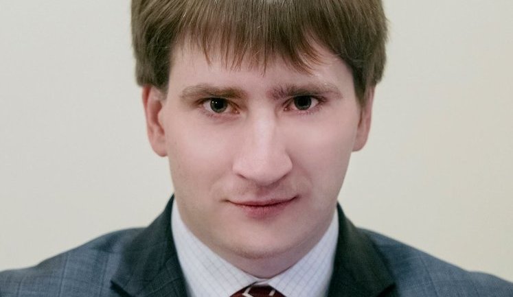 Кличко поручил своему экс-заместителю с поддельным дипломом Бондаренко представлять интересы Киевсовета в судах, - "Схемы"
