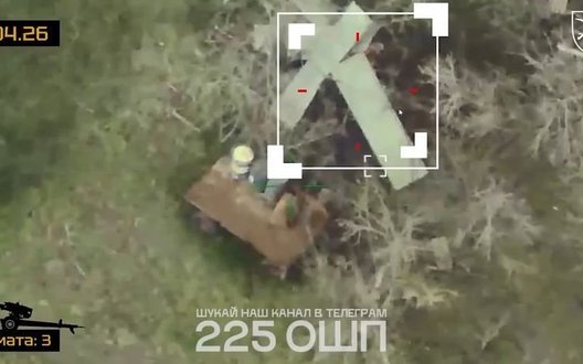 Мінус 11 гармат і танк Т-55, який окупанти використовували як гаубицю: бойова робота дронарів 225-го ОШП. ВIДЕО