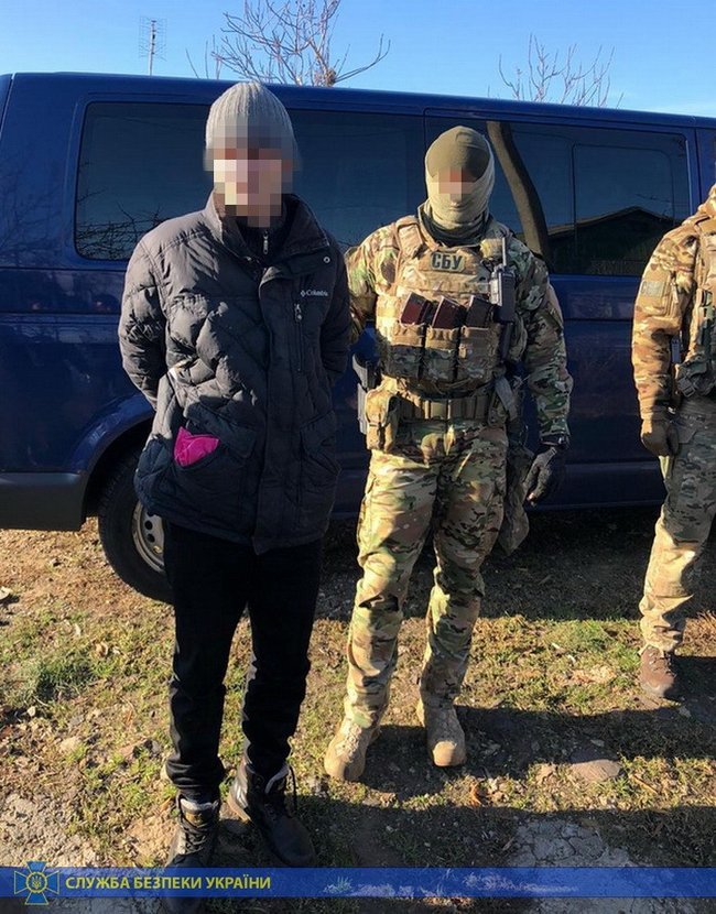 Нелегальная продажа военных спецбоеприпасов предотвращена на Одесчине, - СБУ 06