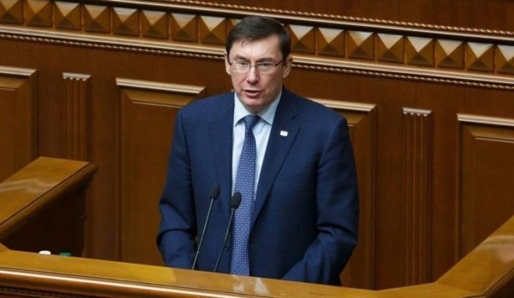 Ukraine's top prosecutor submits resignation letter to president