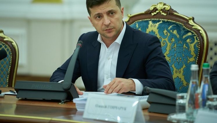 Зеленский отреагировал на расследование Pandora Papers об офшорах