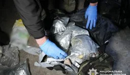 Викрито схему зі збуту психотропів по Україні