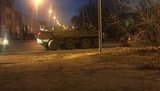 В российской Тюмени на улицах военная техника и стрельба - идет операция против участников ИГИЛ. ВИДЕО