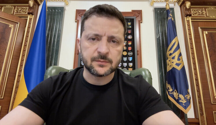 Замовчування того, що Росія вбиває дітей балістикою, підбурює росіян на нові злочини, - Зеленський. ВIДЕО