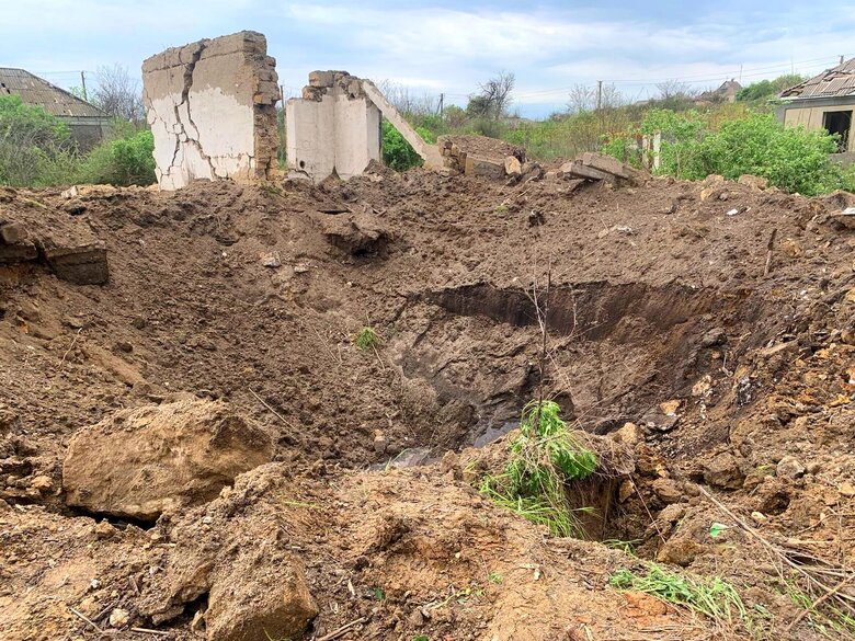 Наслідки ворожих обстрілів Херсонщини 01