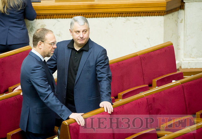 Розмова Шухевича і Шурми, Власенко в гостях у БПП і порожня сесійна зала, - робочий день у Раді 1 березня 13