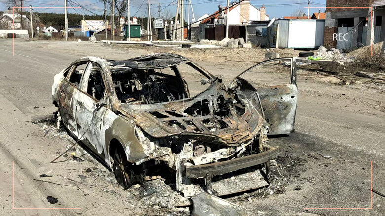 Нацполіція встановила особи російських військових, які розстріляли колону машин в Ірпені у березні 2022 року 02