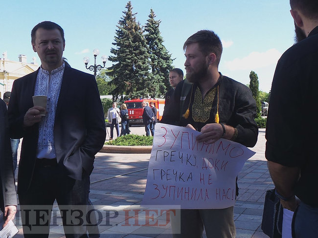 Rally outside Rada: protesters demand to adopt new Electoral Code 04