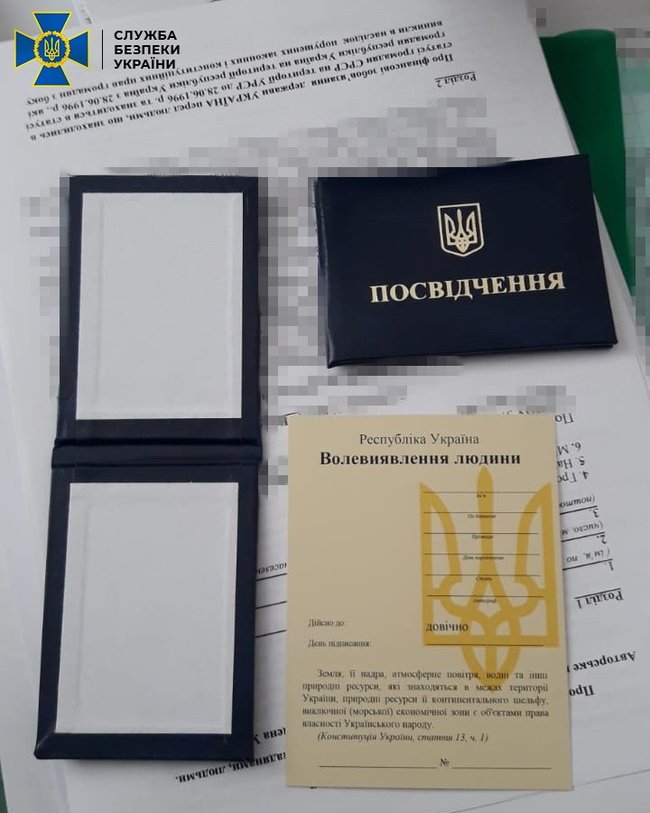 Фейкова міськрада Хмельницького курирувалася спецслужбами РФ і співпрацювала з пропагандистом Шарієм, - СБУ 03