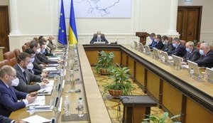 Кабмин сегодня рассмотрит прекращение соглашения с РФ о туристическом сотрудничестве, безопасность игрушек и лицензионные условия для азартных игр