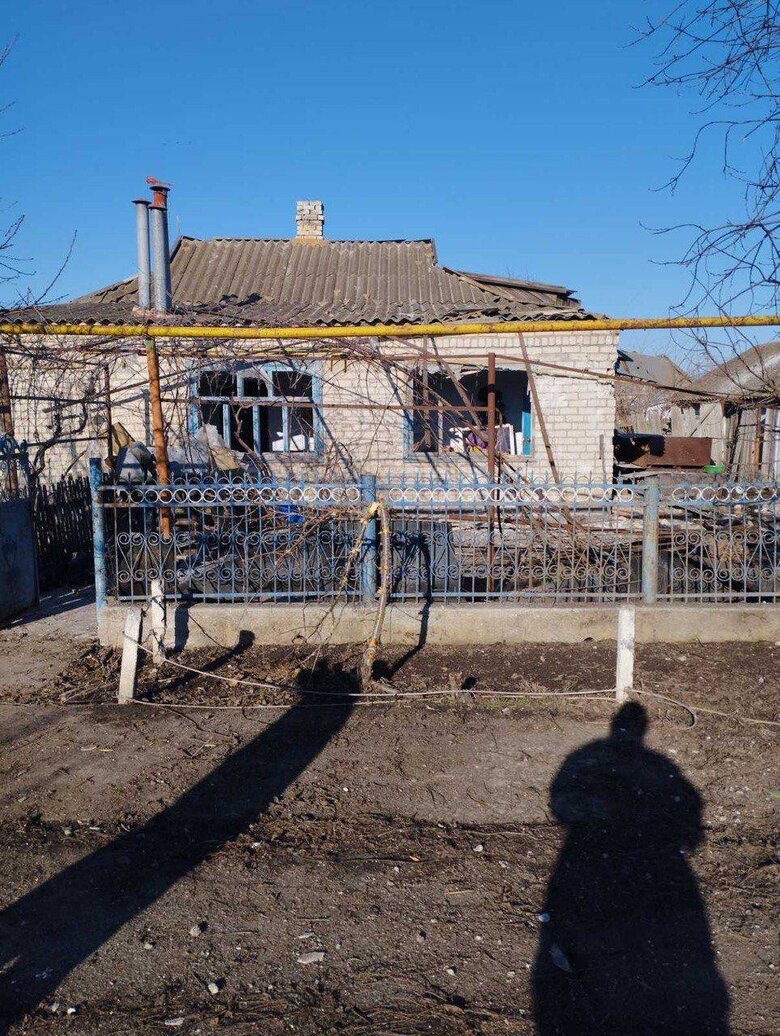 Consequences of Russian attack on village of Romashkove in Kherson region: 81-year-old woman was injured 02