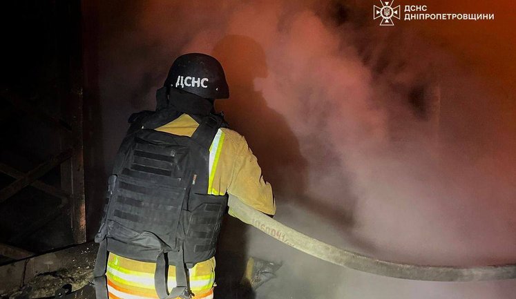 Росія обстріляла Дніпропетровщину дронами та артилерією: є постраждала та руйнування інфраструктури