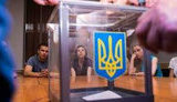 Выборы в ОТГ: Партия "Слуга народа" в разных областях проиграла в первую очередь самовыдвиженцам