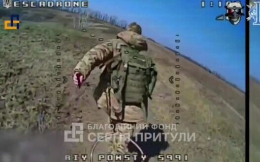 Ukrainian kamikaze drone operator eliminates occupier with direct hit to head. VIDEO