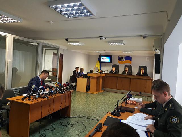 Суд у справі про держзраду Януковича 01 Суд у справі про держзраду Януковича 01