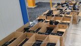Прикордонники Румунії знайшли 2 850 одиниць зброї з патронами у вантажівці з України. ФОТО