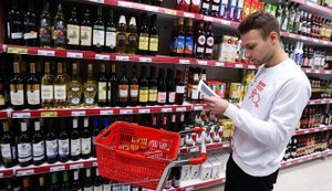 Росіян можуть залишити без алкоголю з "недружніх" країн