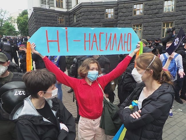Мирний мітинг Проти поліцейського свавілля відбувся біля Кабміну 05