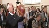 Азаров-баскетболист: Результативный двухочковый бросок с края трехсекундной зоны. ВИДЕО.