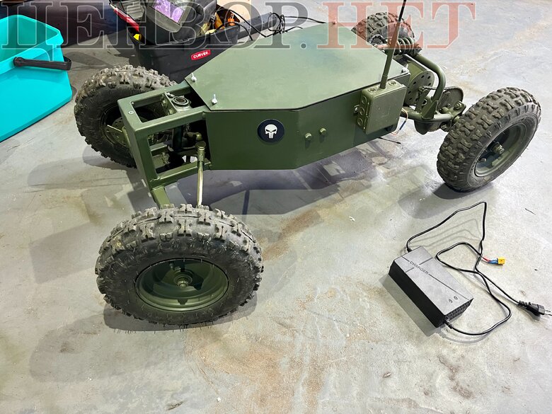 Євген Гнаток: Байрактари - це прикольна штука. Але за його вартість можна зробити декілька десятків тисяч інших дронів 05