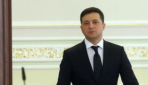 Плановые операции нужно запретить, больницы - перепрофилировать, - Зеленский об эпидемии коронавируса