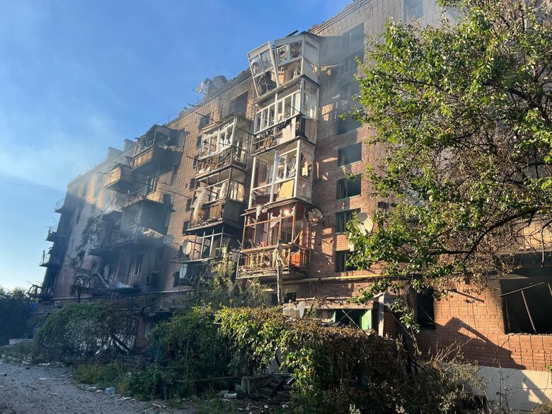 На Донеччині внаслідок російських обстрілів загинули четверо людей, ще п’ятеро зазнали поранень