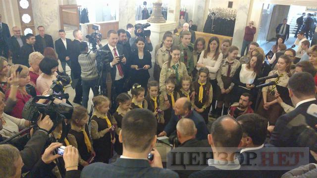 Парубій вручив Почесні грамоти Верховної Ради активістам Пласту 03