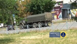 Окупанти переміщують техніку на Новопавлівський та Покровський напрямки, - Андрющенко. ФОТОрепортаж