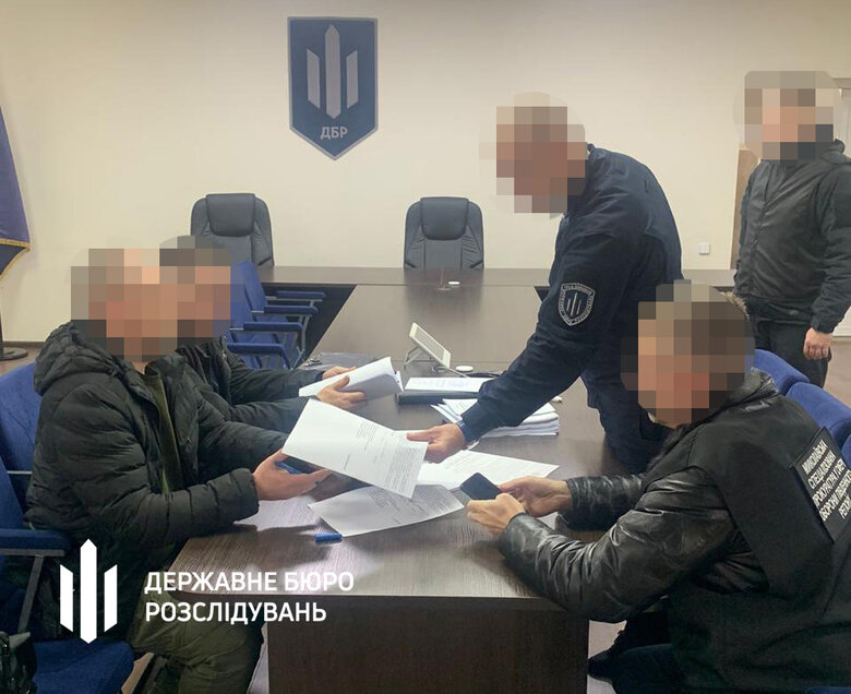 ДБР повідомило про підозру начальнику штабу за безпідставне нарахування бойових виплат на Миколаївщині