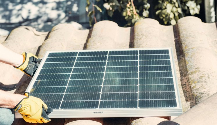 За рік в Україні введуть в експлуатацію гігават потужностей сонячних станцій, – Герус