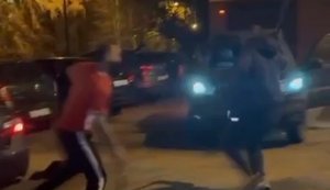 "Герой сво" із сокирою у руках "денацифікував" сусіда і "демілітаризував" його автомобіль на Бєлгородщині. ВIДЕО