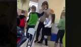 Вчительку, яка побила хлопчика з аутизмом, звільнили зі школи