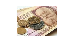 Минфин предложил повысить соцстандарты в 2017 году на 10% (обновлено)