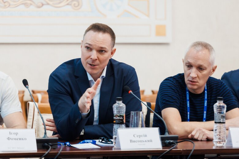 Експорт озброєння